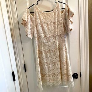 Sm ivory lace/tan  open shoulder dress